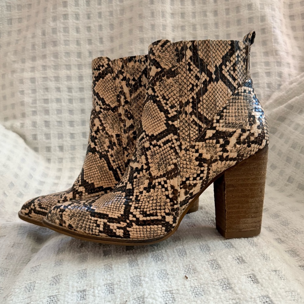 Fall Ankle Boots Booties Animal Print Beast Fashion